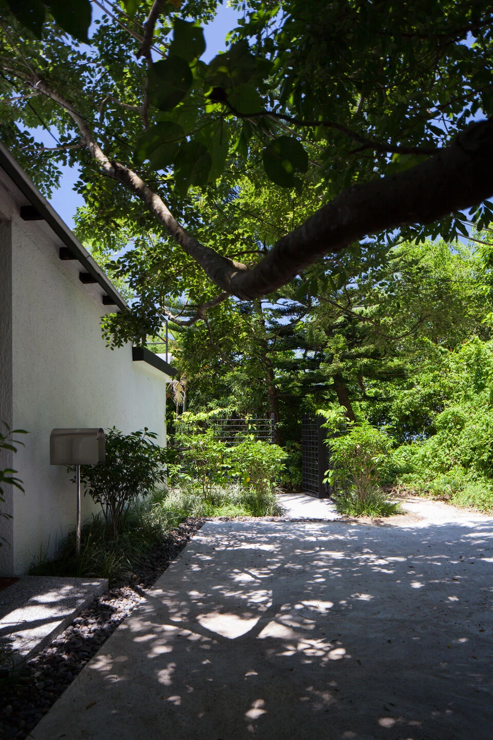 水象之家 · 回归自然的香港乡村别墅丨中国香港丨Locus Associates-17