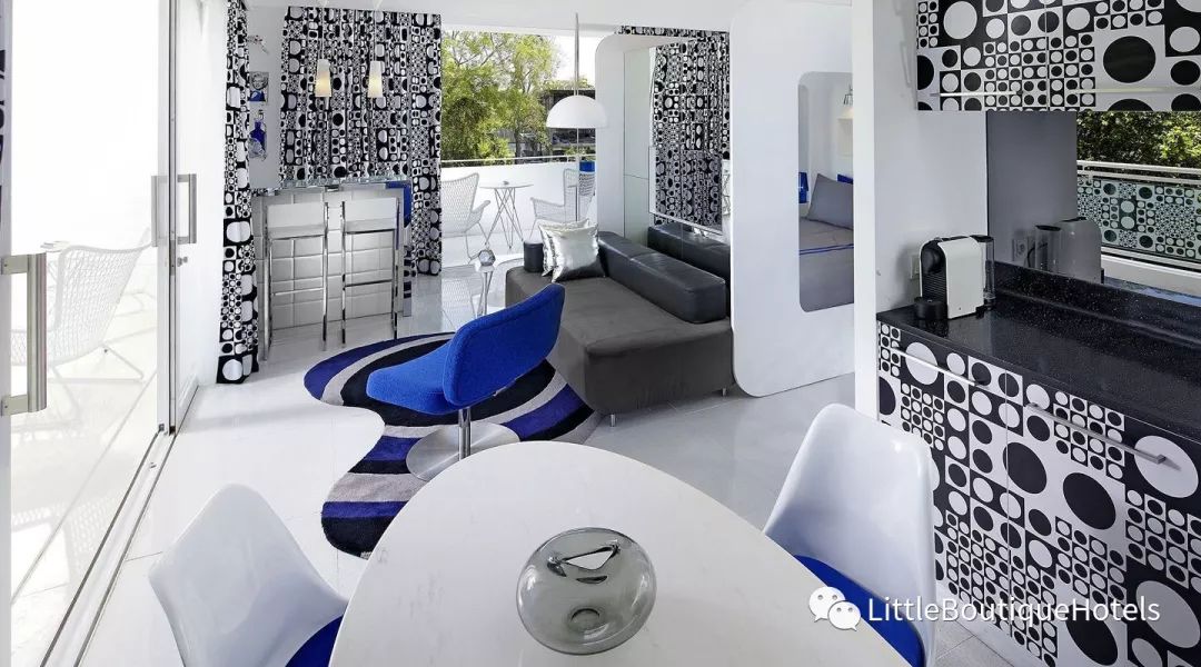 巴厘岛"Luna2"酒店 | 复古未来主义的室内设计盛宴-62