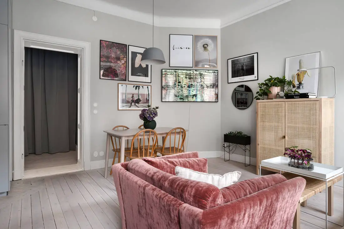 瑞典大型工作室的卧室玻璃隔墙设计-5