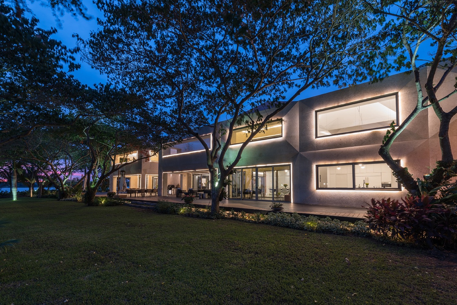 金字塔造型打造独特墨西哥别墅空间-45