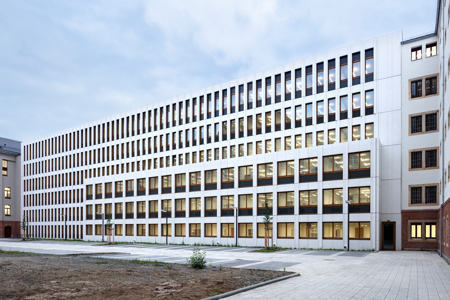 Leipzig Justice Center | 德国莱比锡现代简约检察官办公楼设计-33