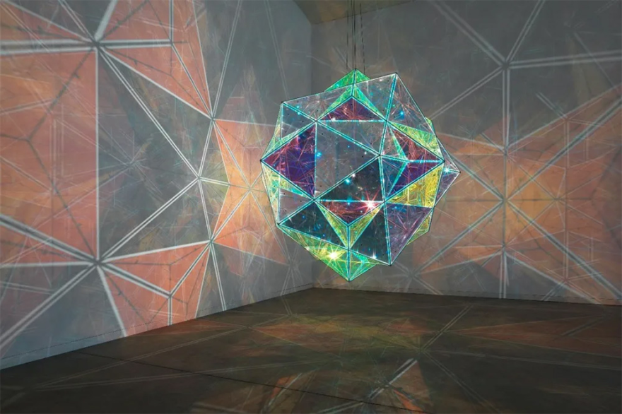 神性空间中的自由探索-420