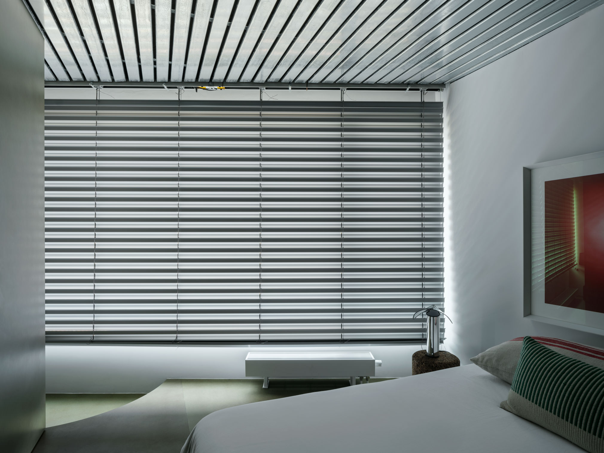 马德里现代 Studiolo 公寓丨西班牙马德里丨Hanghar-13