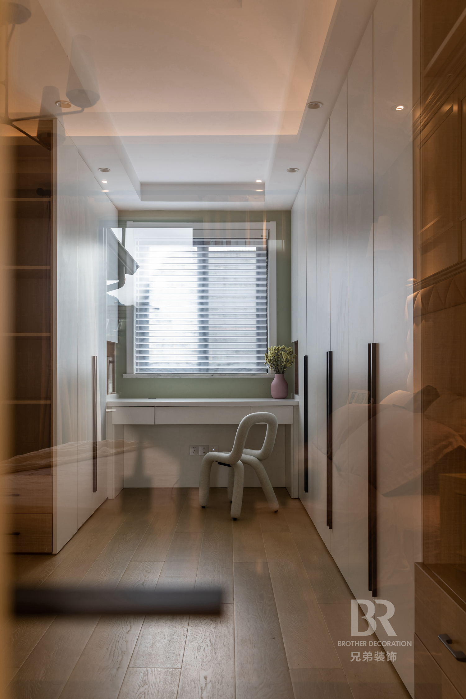 金科太阳海岸 300 平现代别墅丨兄弟装饰(兄弟装饰 LD 高端设计)-38