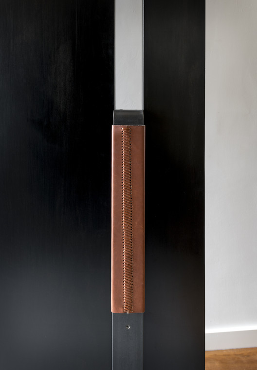 翻修后的瑜伽空间,熟悉的美学与创新设计的完美结合-11