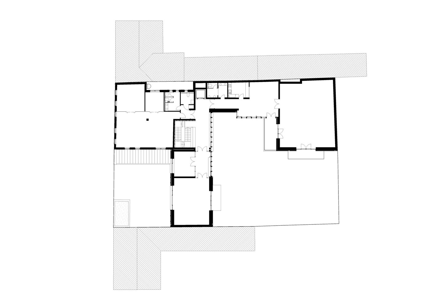 Târgu Mureș市爱心创新与生活质量社会中心丨罗马尼亚丨TEKTUM-22