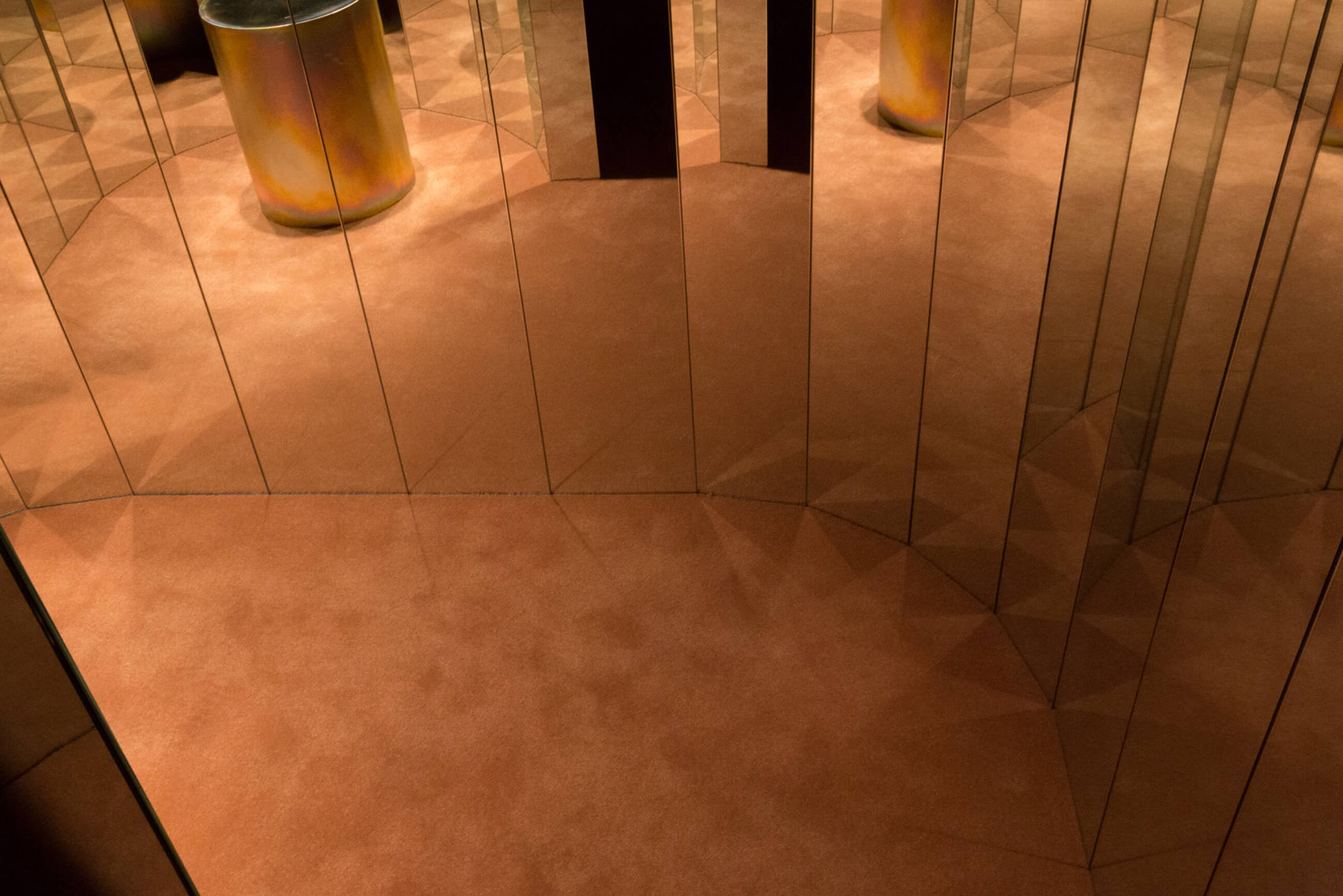 Andersson Bell旗舰店,首尔 / Creative Studio Unravel-31