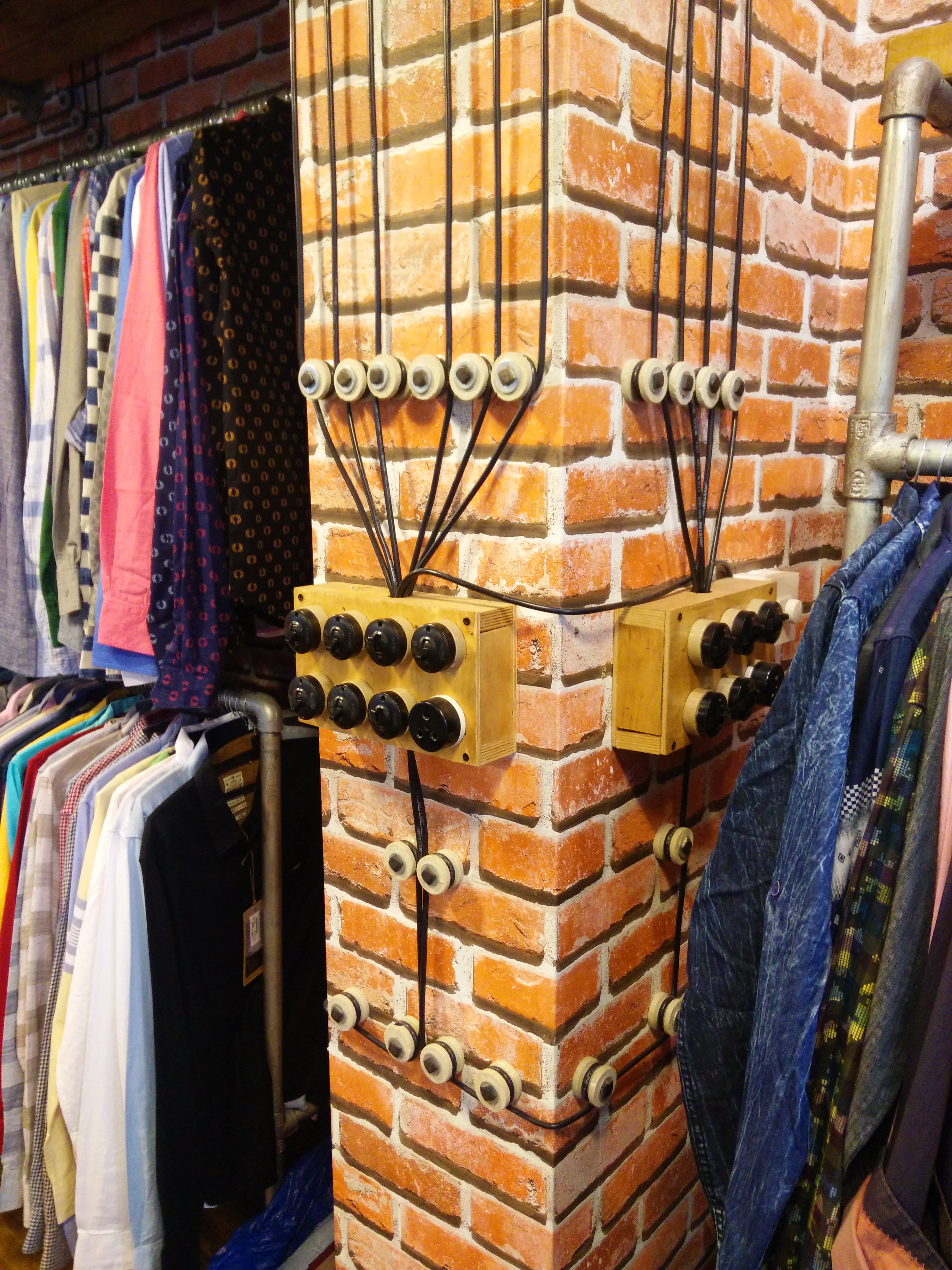 Kart & Kriss 品牌店-32