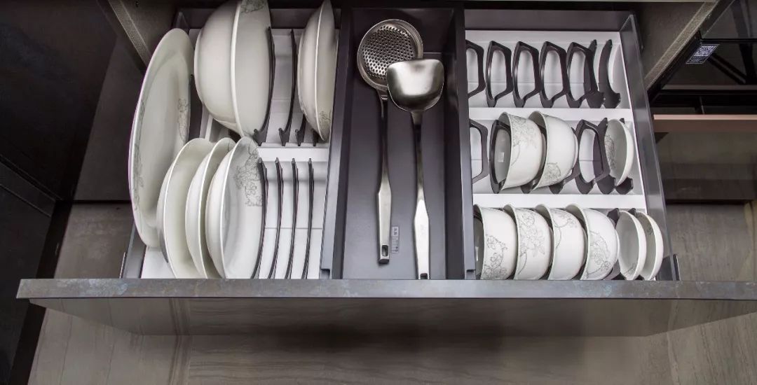 工业风=简陋毛坯房？错！你绝对没想到厨房还能这么装！-40