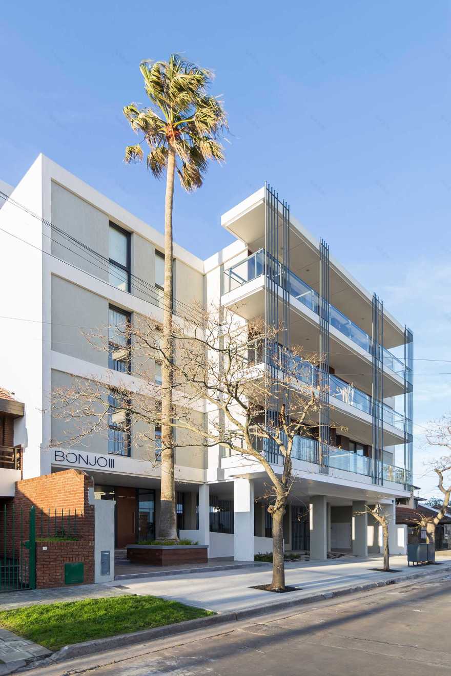 阿根廷马德普拉塔 Bonjo III 建筑公寓-18