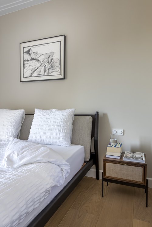 The monochrome apartment-9