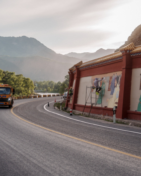 甘肃文成公主护坡墙