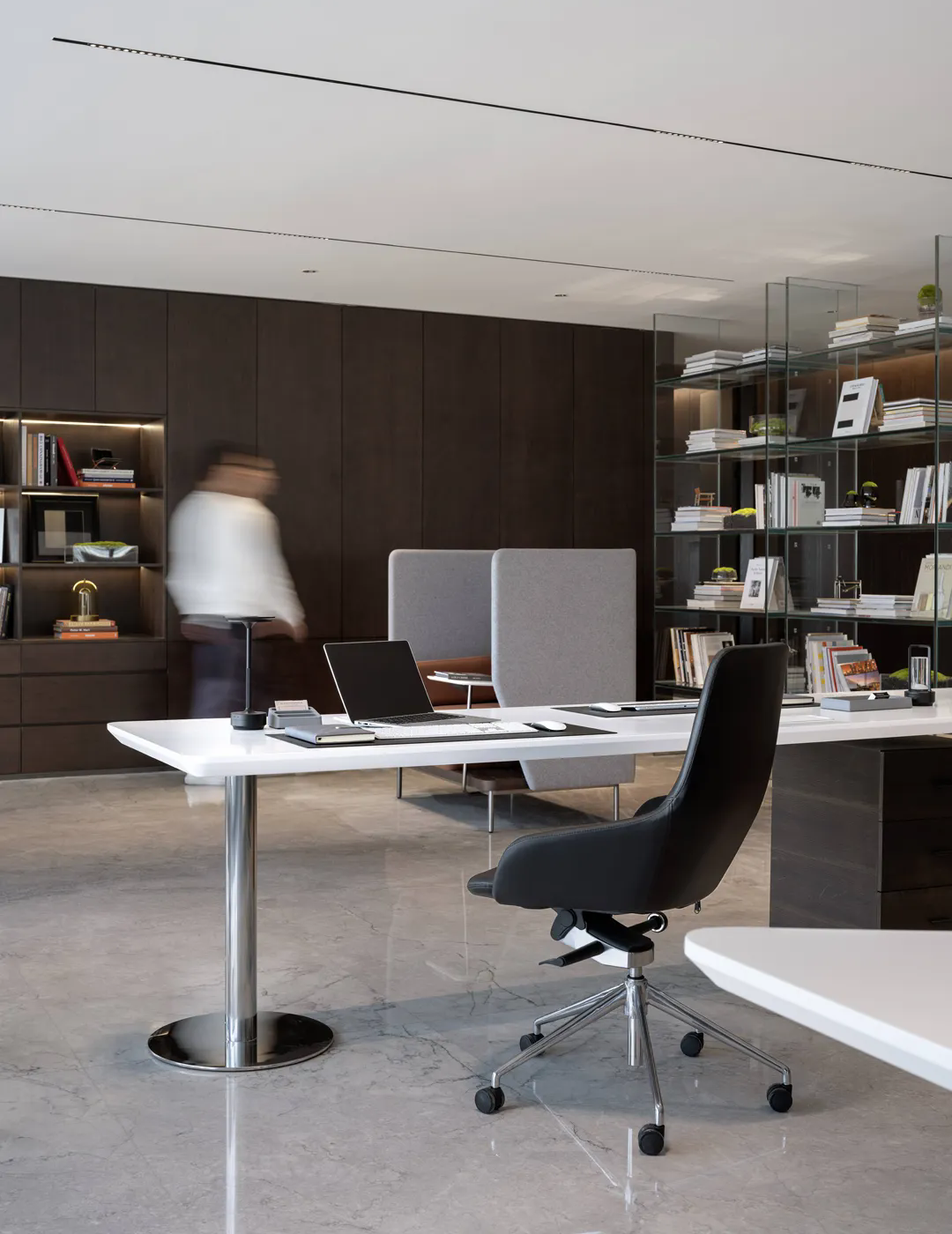 南昌联发中心办公样板房丨中国南昌丨创时空设计-38