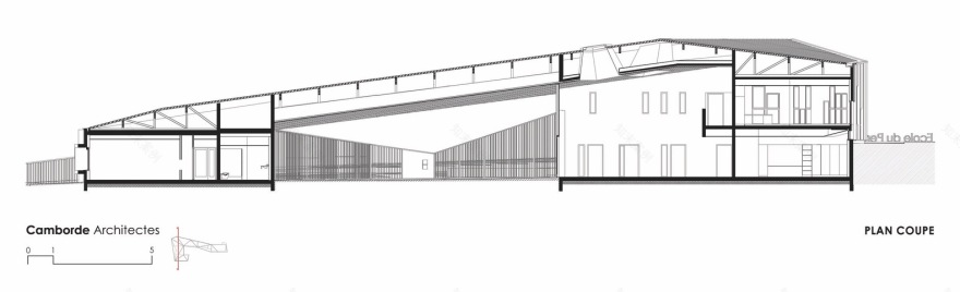 法国北佩利克学校 · 融入环境的创意建筑-28