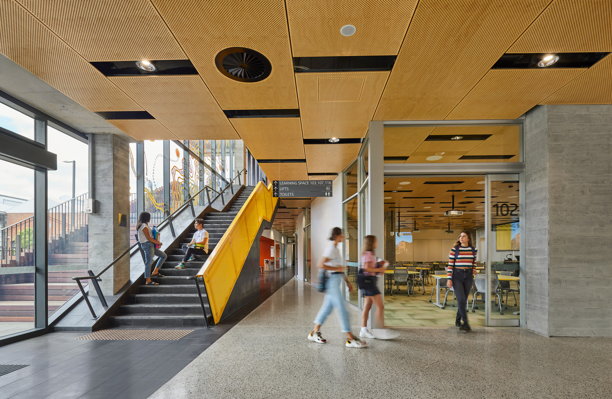 Curtin University Midland Campus / Lyons + Silver Thomas Hanley-20