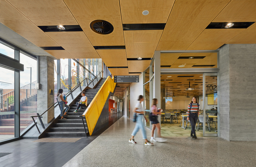 Curtin University Midland Campus / Lyons + Silver Thomas Hanley-20