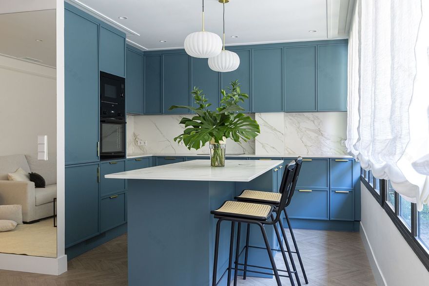 白色浪漫 | 马德里市中心优雅公寓的惊艳改造-9