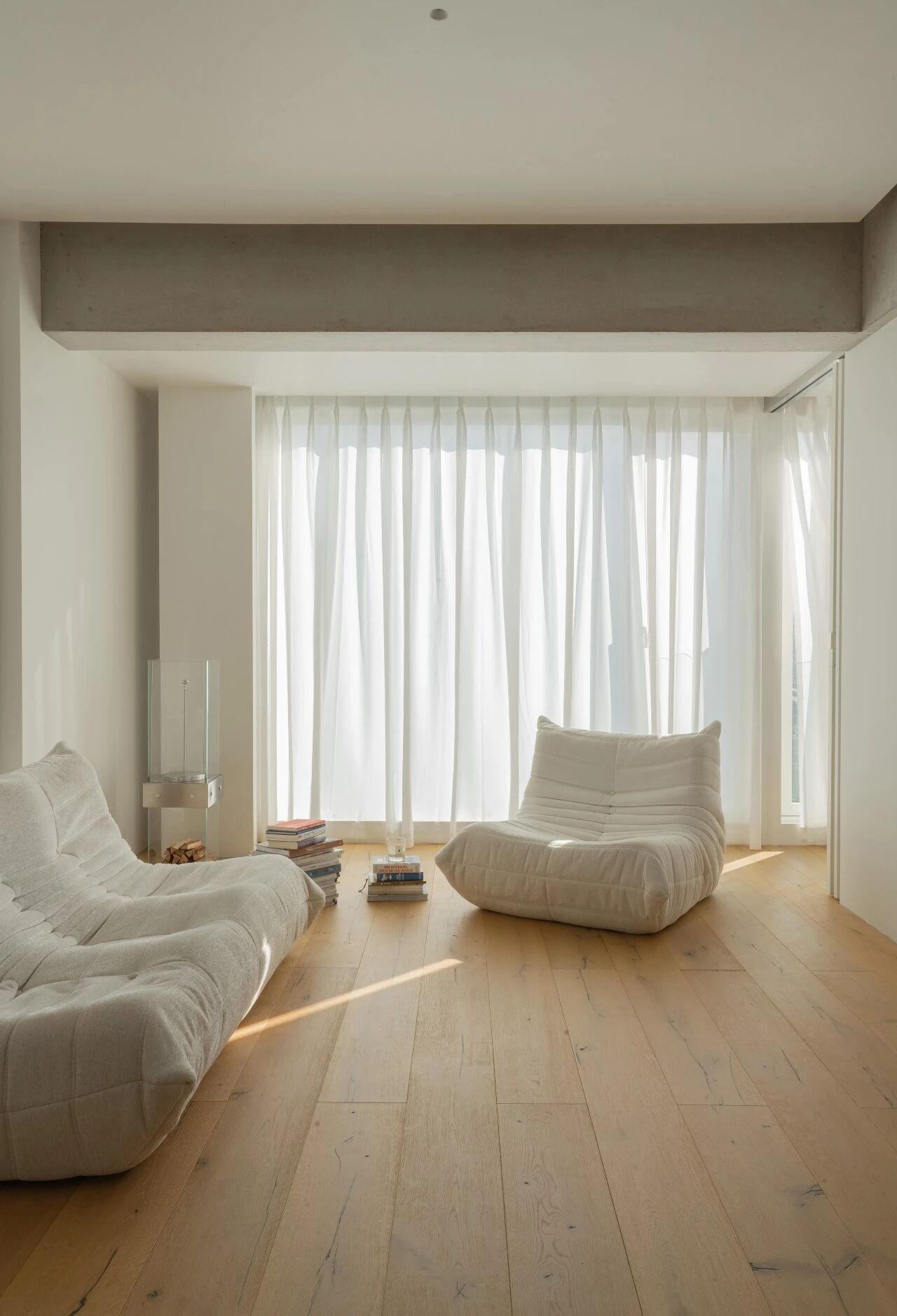 福建00后设计师为业主打造72㎡一人居极简私宅丨中国龙岩丨向内建立-13