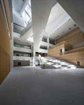 南京中华中学雨花校区丨中国南京丨东南大学建筑设计研究院有限公司