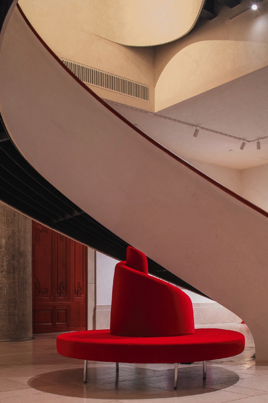 清晨5点散步夜晚8点冥想,她为自己打造松弛道场-0