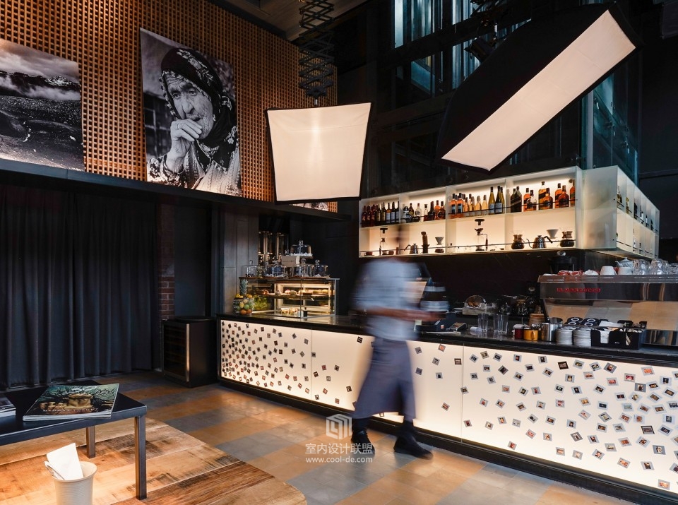 土耳其的单色酒吧-5