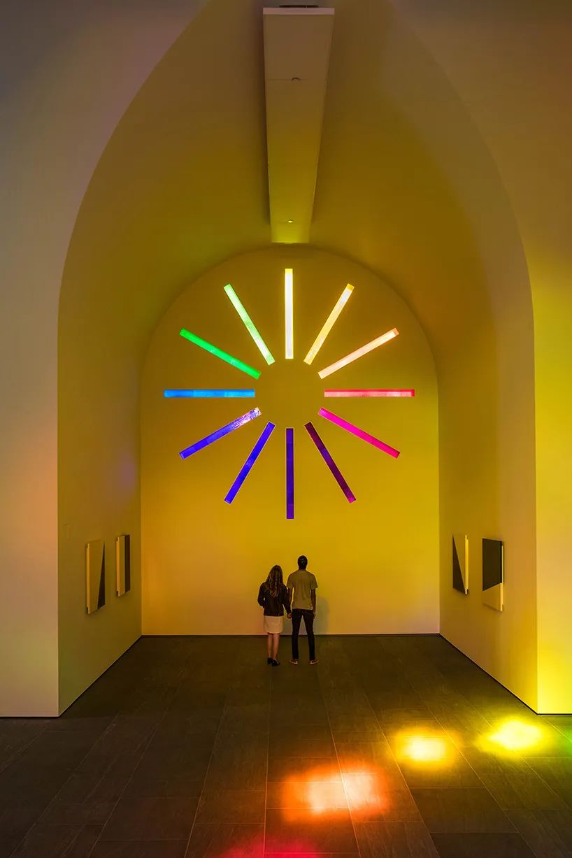 Divinity / 建筑的情绪-54