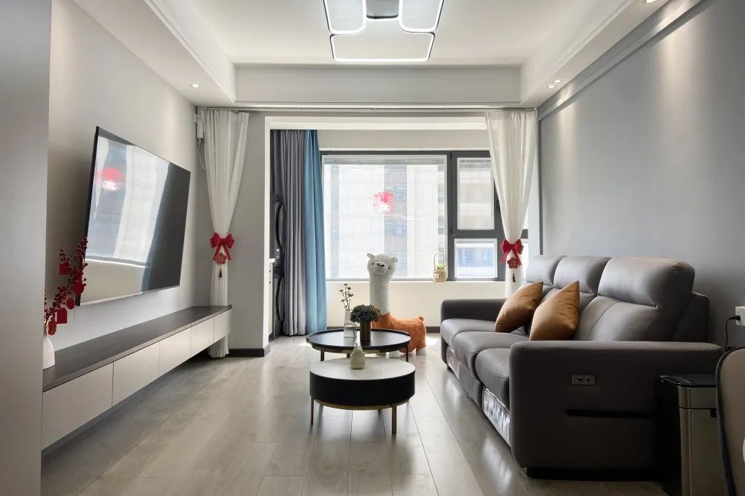 蓝光黑钻现代简约家居丨黄韵韵-23