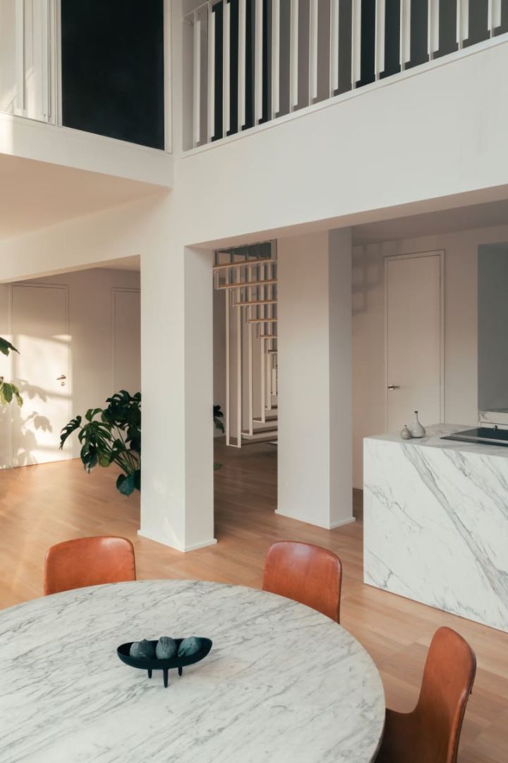 简洁风复式公寓设计  Bernard Dubois-18