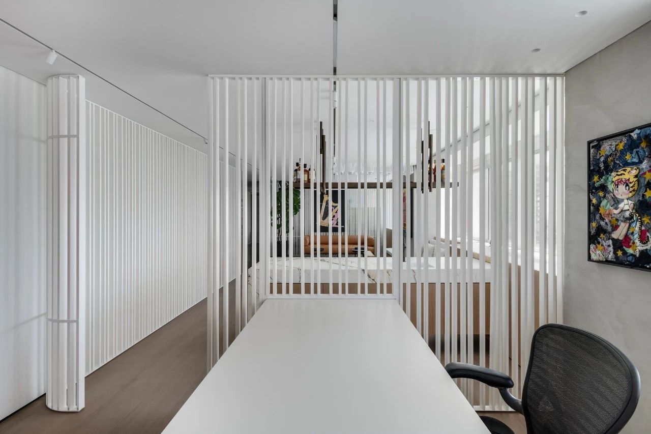 顶层简奢大宅丨Aviram Kushmirski 设计工作室-76