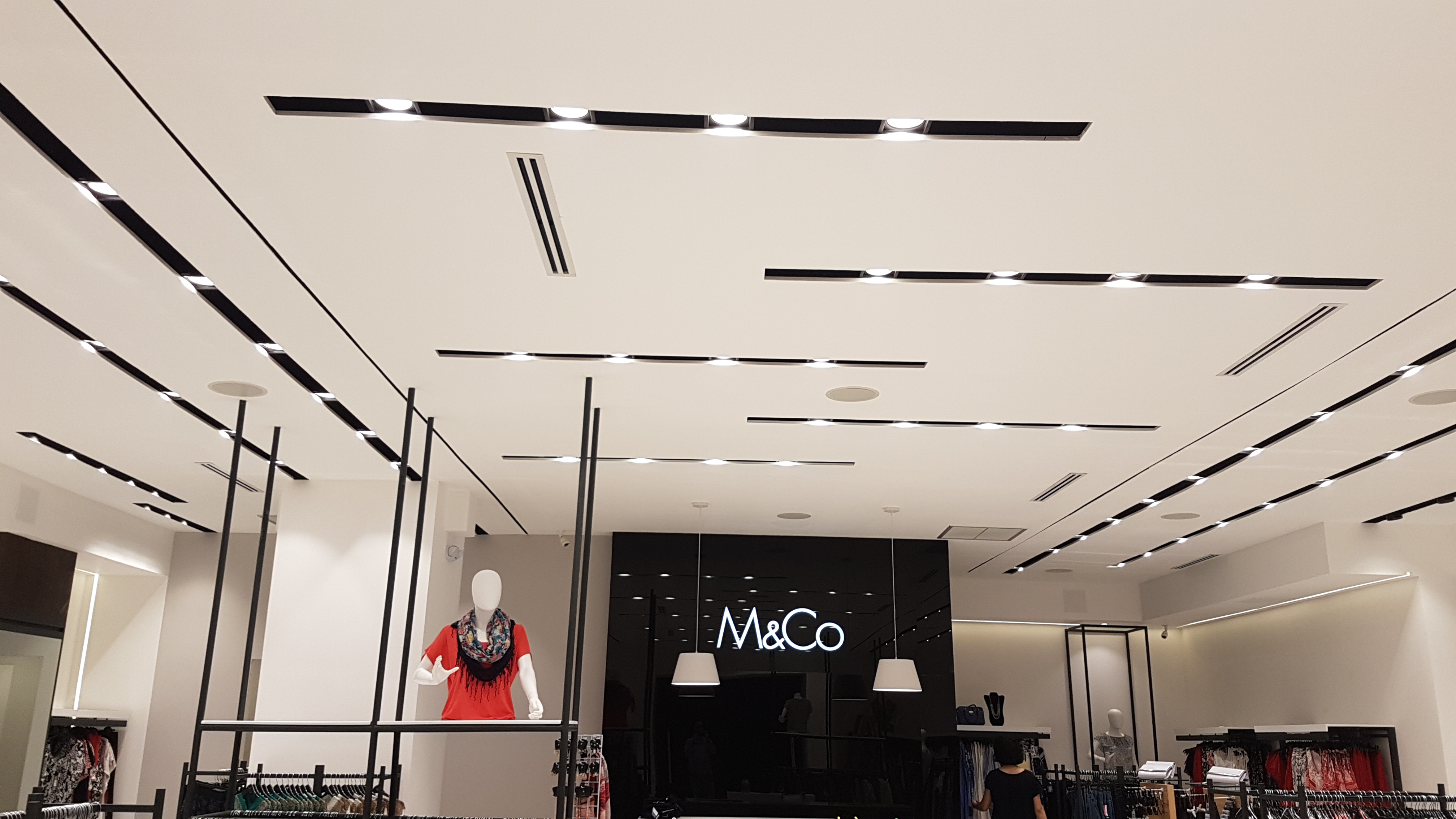 Guatemala M&Co 购物商场-21