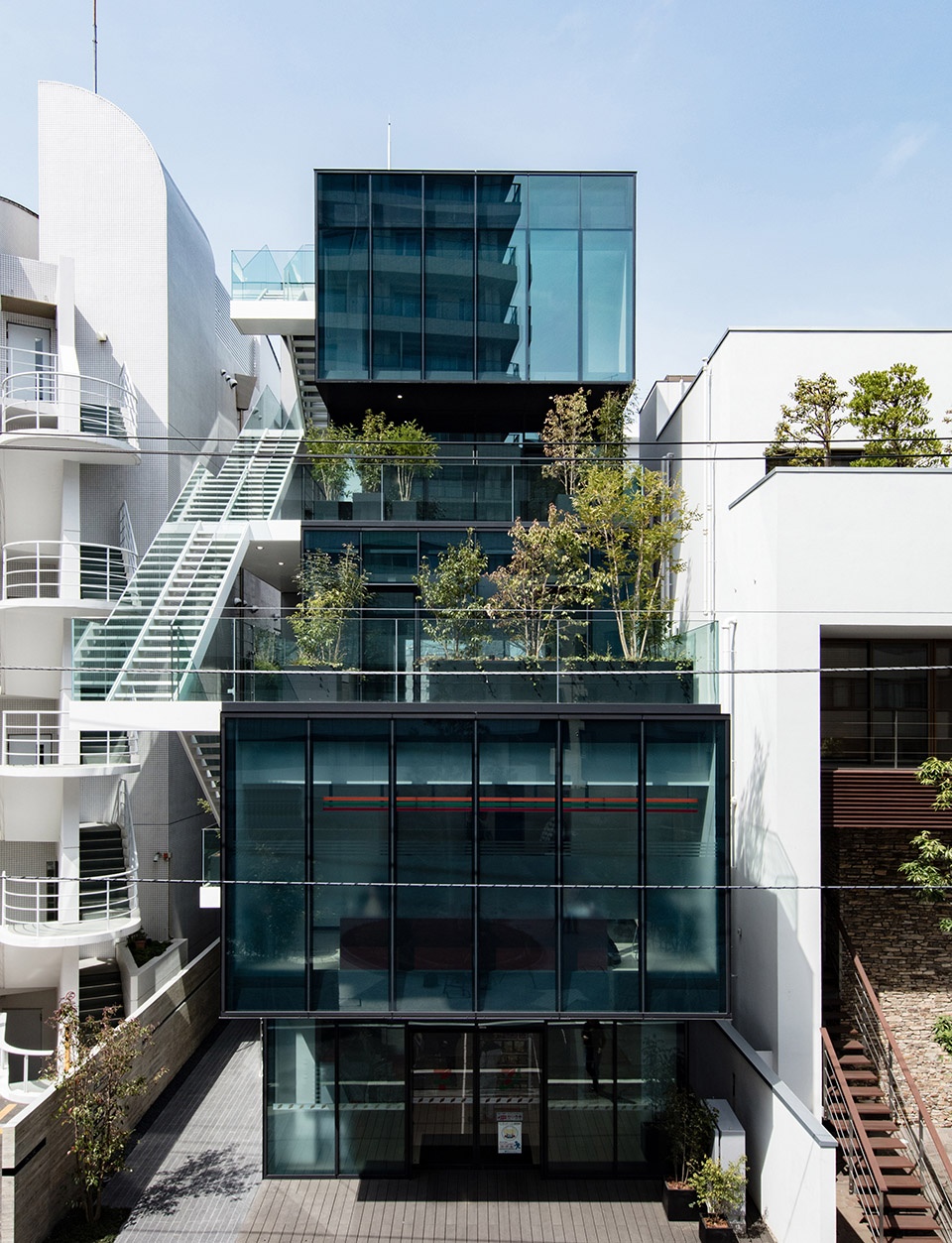 东京 ESCALIER 五番町办公楼 | 绿色阳台与城市景观相融-33