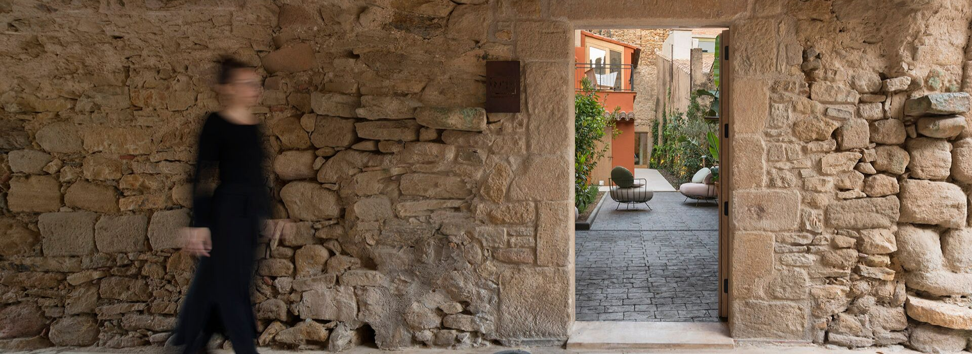 Susanna Cots 设计 | 十一宫民宿：情绪化的居住空间（The Eleven House）-0