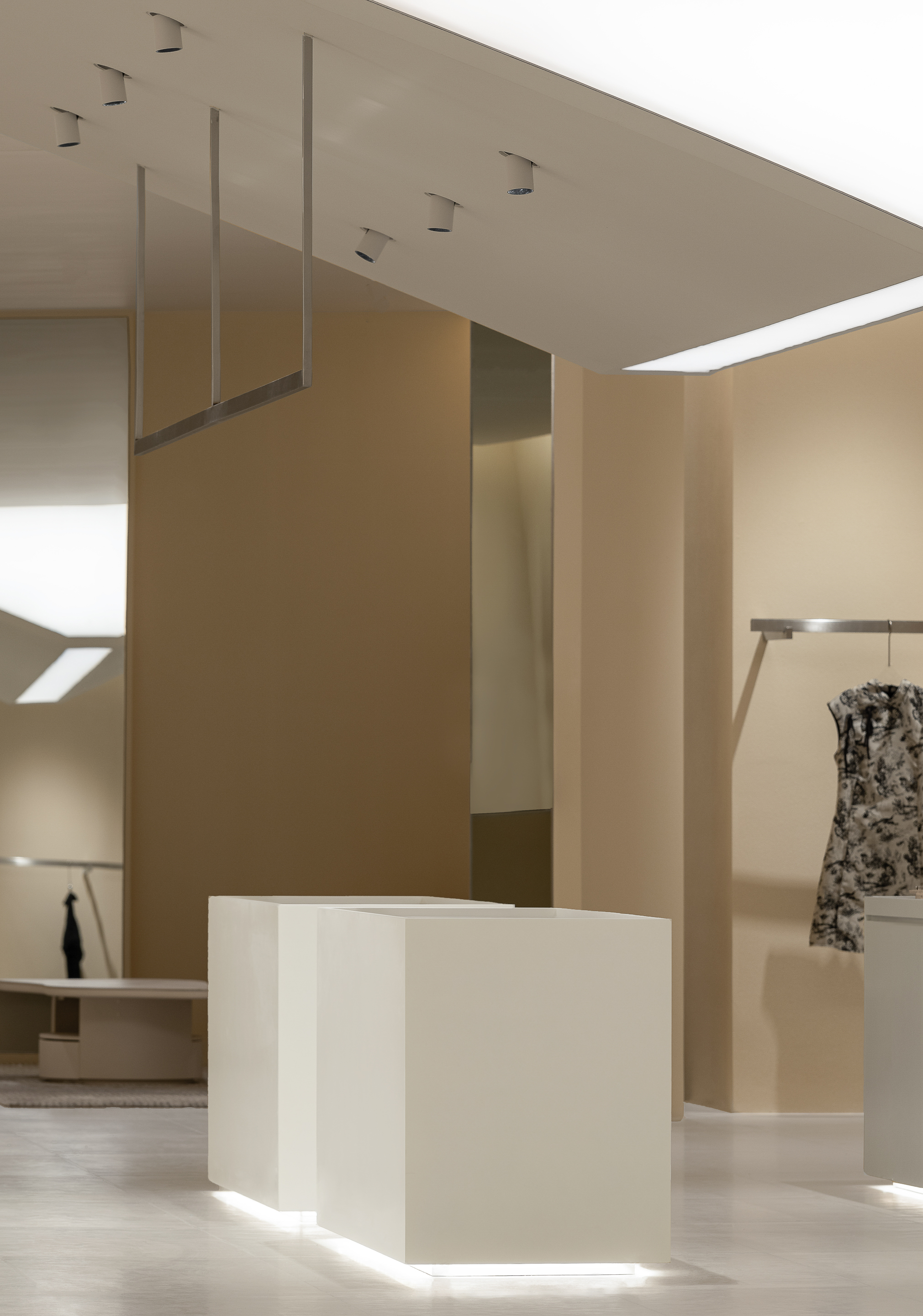 巨石秀场｜VeVelte 银泰中心店丨中国合肥丨弹性工作室-30