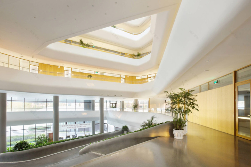 青岛西门子创新中心丨中国青岛丨德国荣恩建筑事务所-25