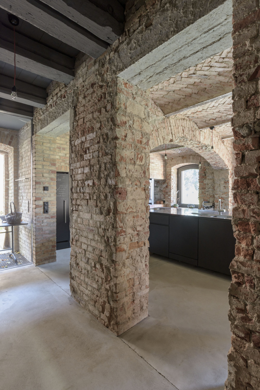 乡村历史建筑的现代新生 | 德国 feldberg 法院改造-23