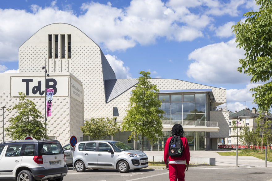 Beauvaisis剧院丨法国丨The atelier AJC-23