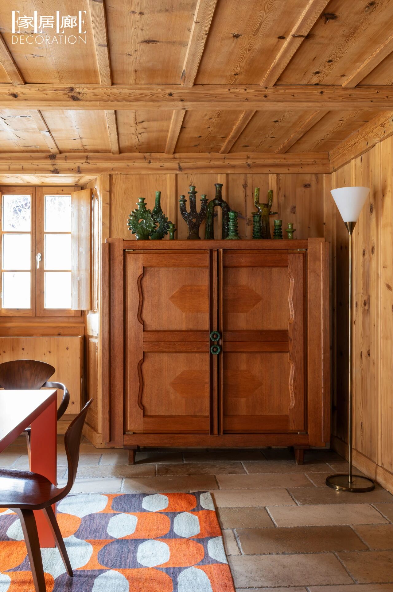 将200岁农舍改成温暖的现代木屋丨法国-26