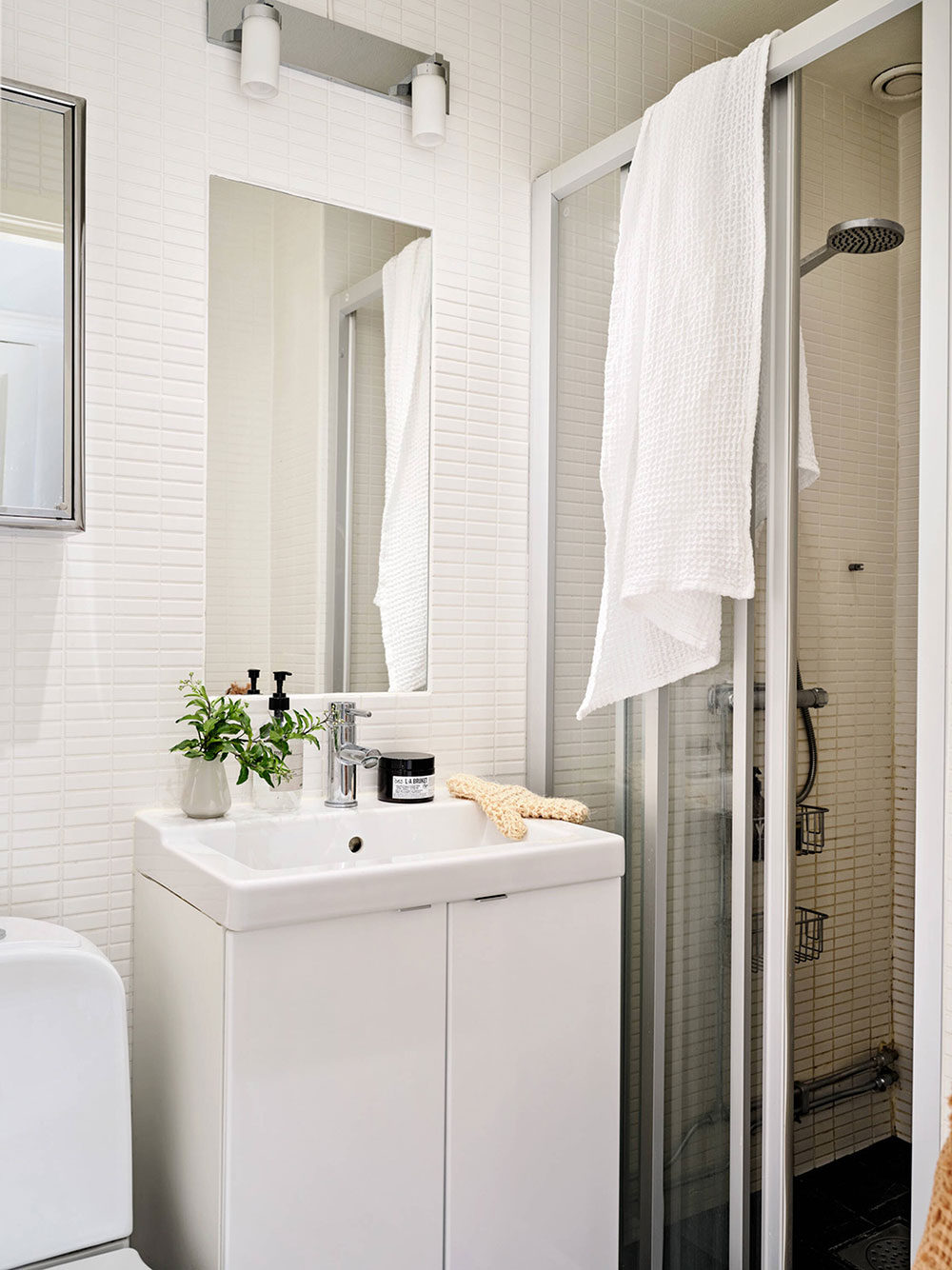 瑞典 52㎡清新自然角公寓设计-21