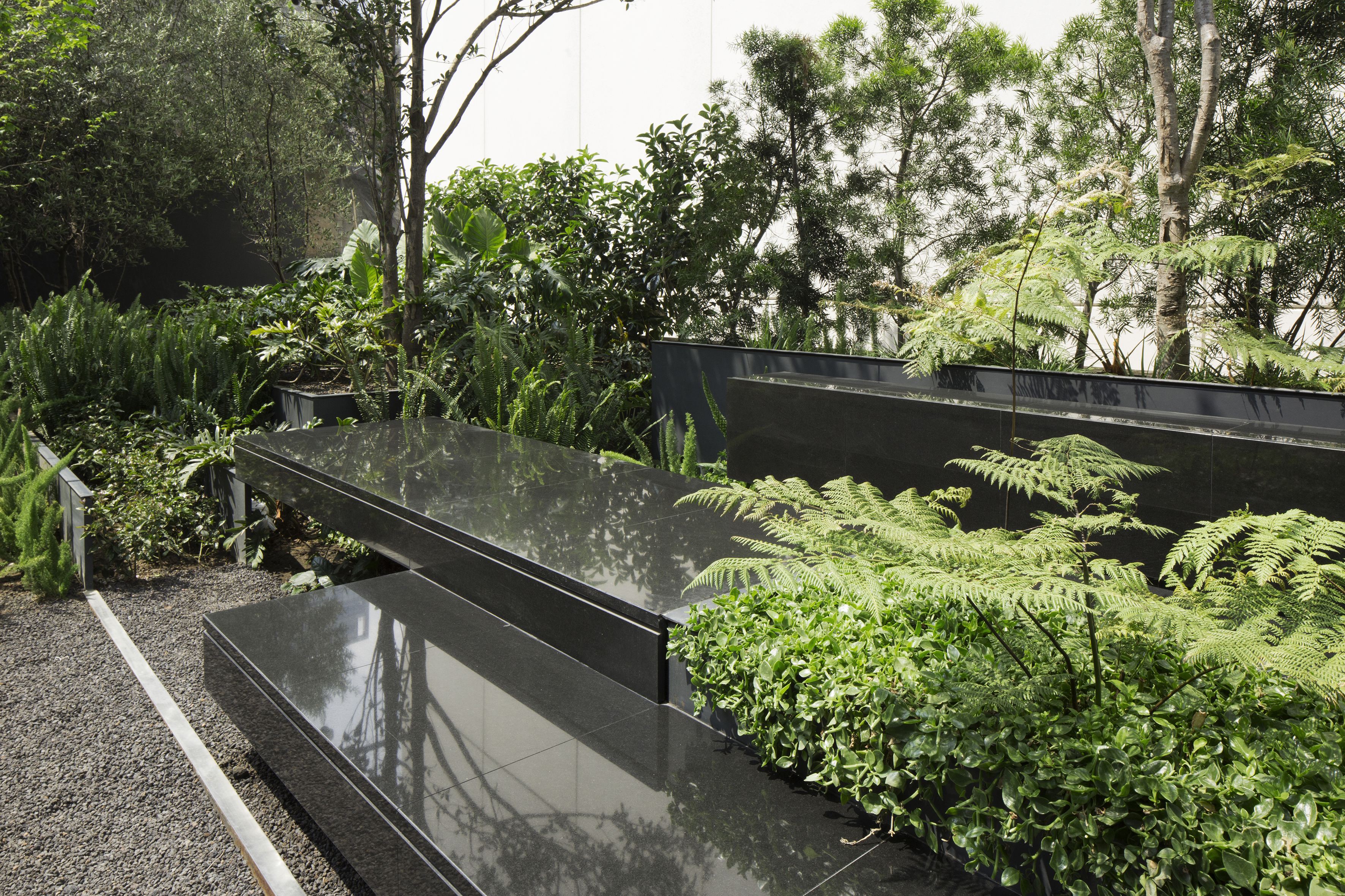 roof garden for a sculpture in Santa Fe, México City | DLC Architects-18