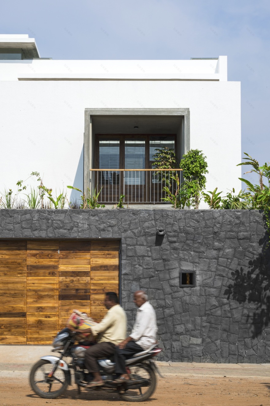 花园之间住宅丨印度丨A Threshold-32