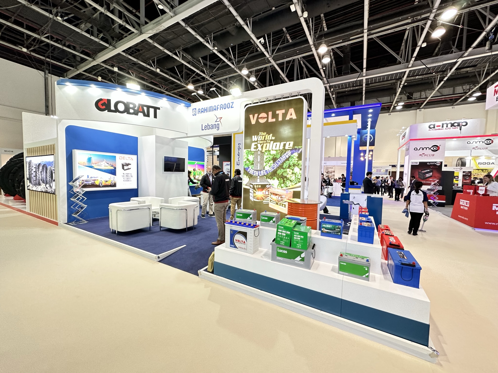 AUTOMACHANIKA2022 渲染真实场景丨RAHIMAFROOZ-6