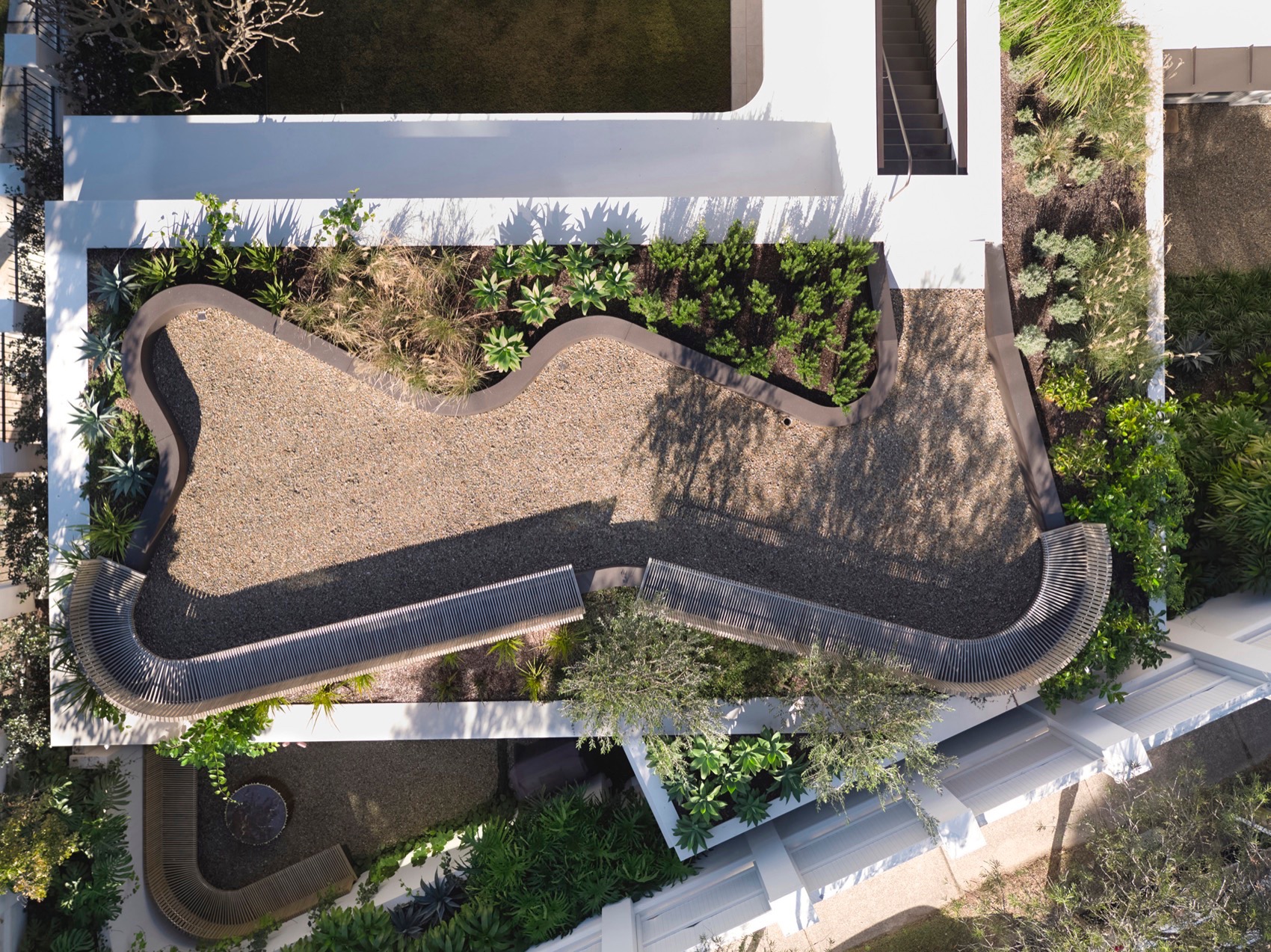 隐秘之宅（Hidden Home）丨澳大利亚悉尼丨Luigi Rosselli Architects-13