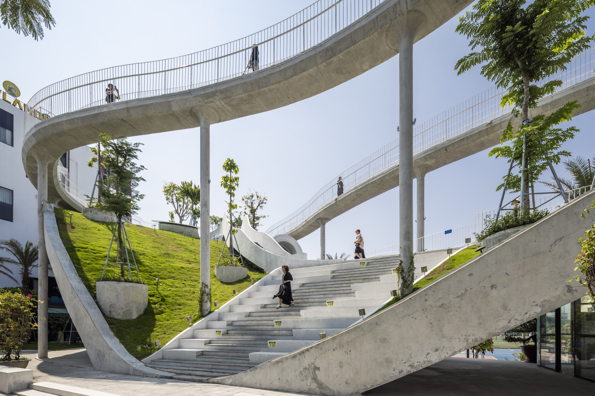 Son Tra Art Exhibition Center / Ho Khue Architects-34