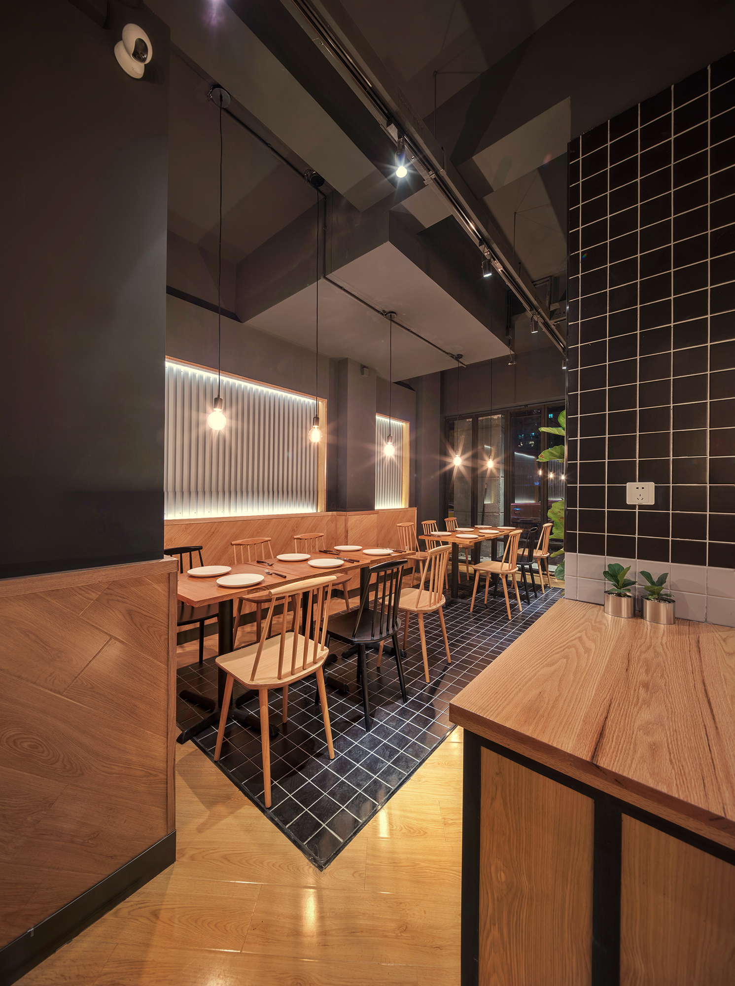 杭州上城区罗德轻食餐厅，百平米精致空间-9