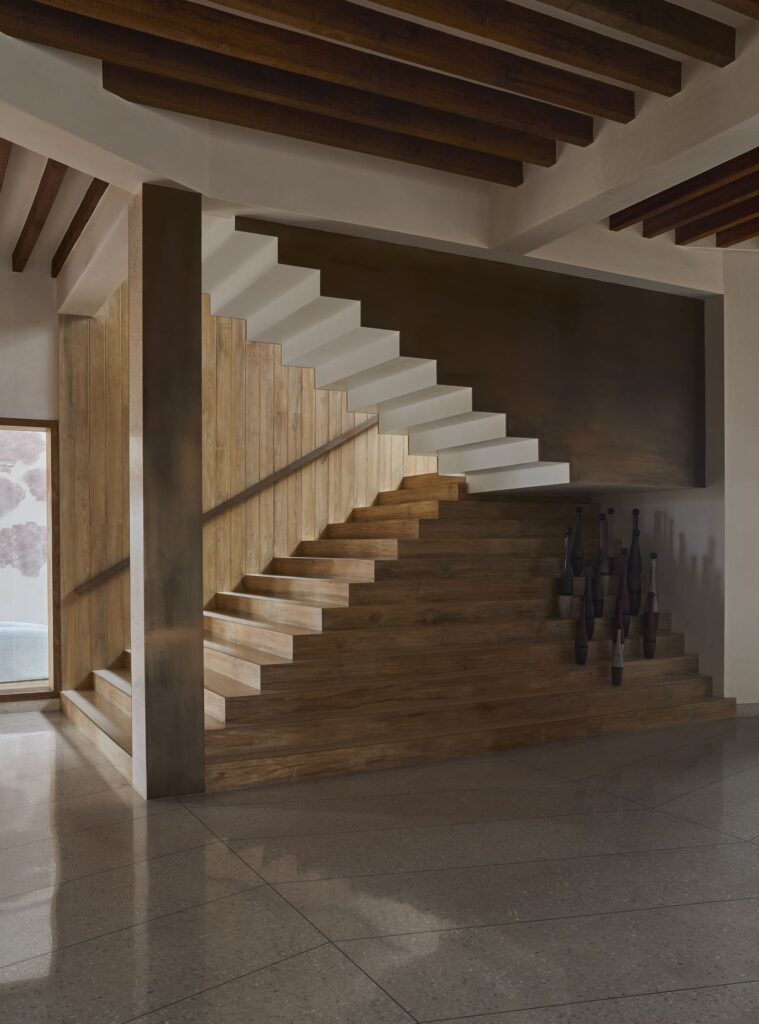 悬崖上的房子丨FADD Studio-27