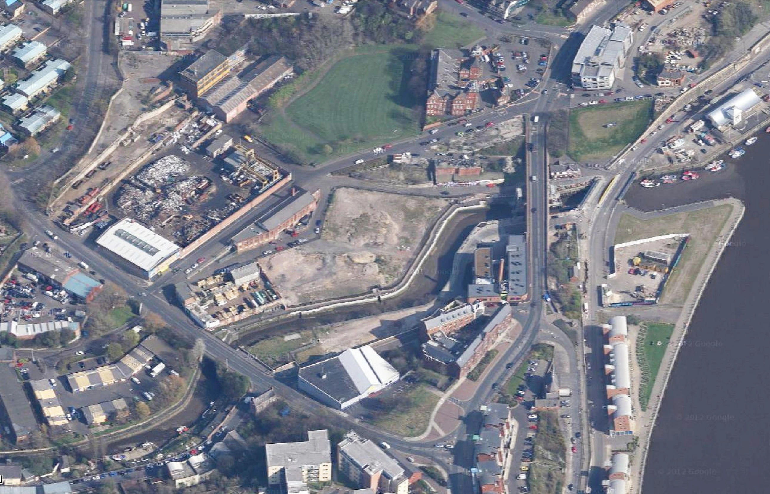 《马 lings | Ash Sakula Architects》英式风情，工业遗存重生-151