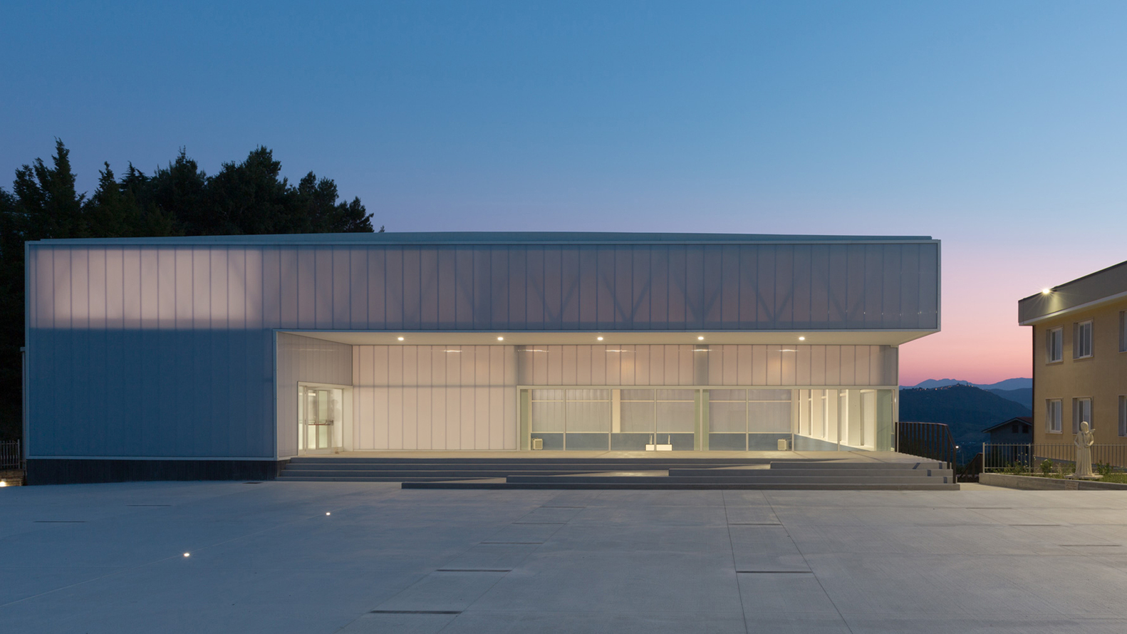 意大利体育馆-17