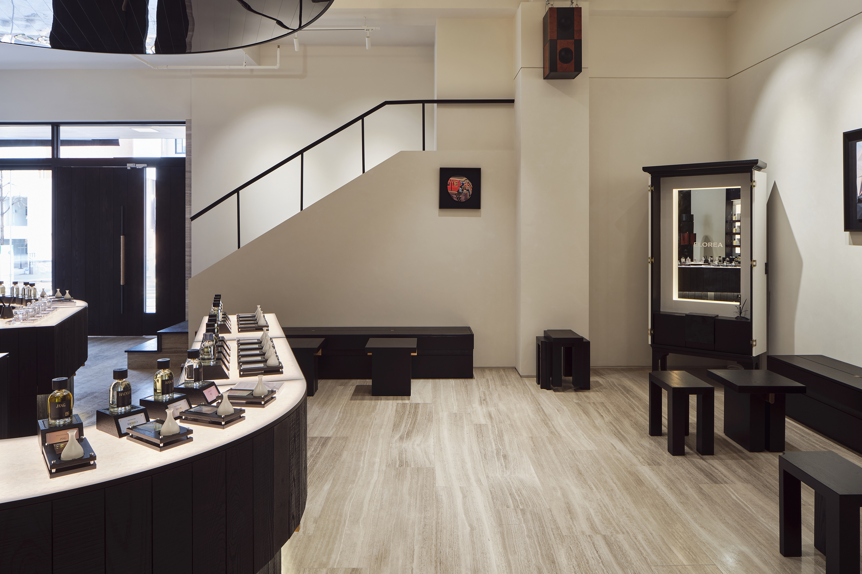 ELOREA Flagship Store,-25
