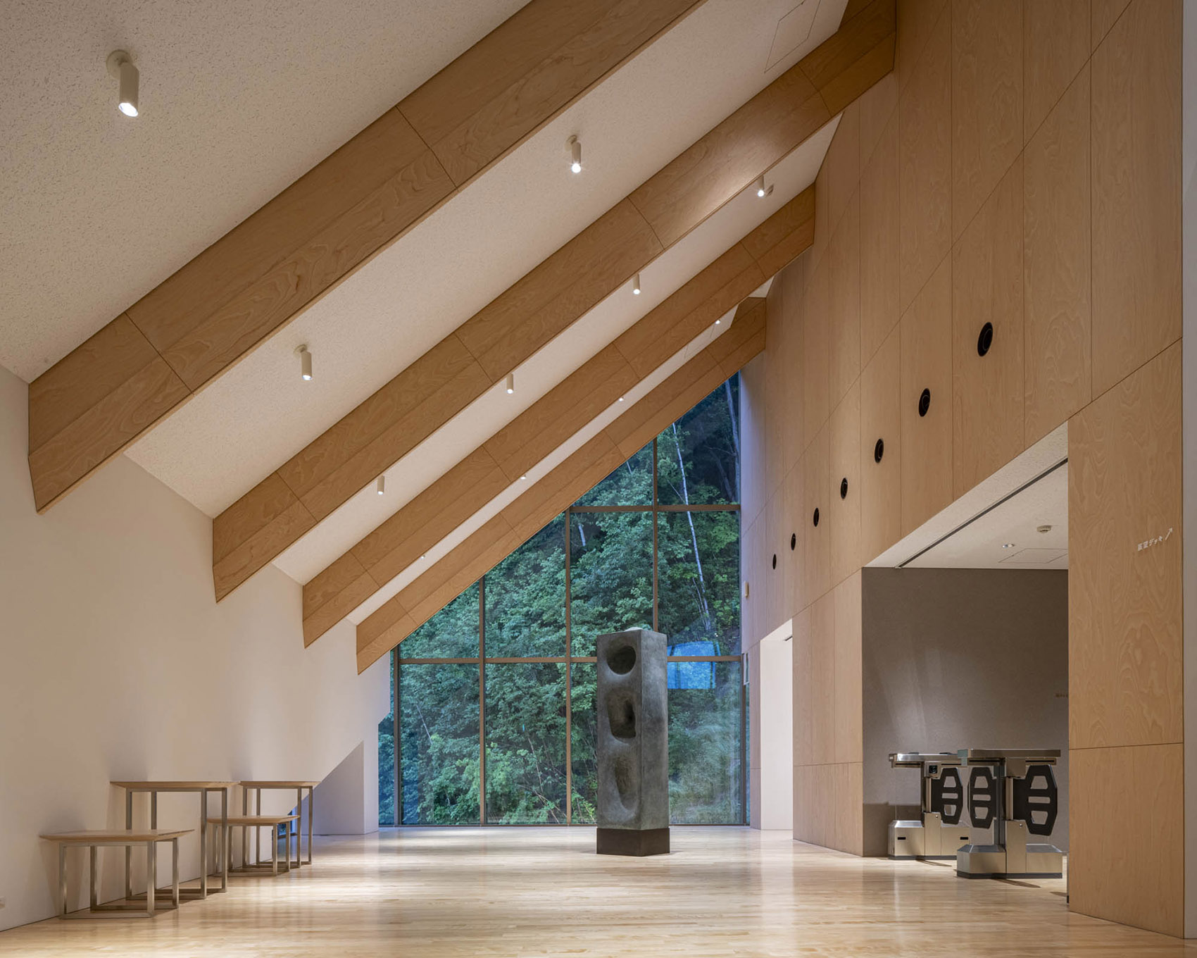 隈研吾设计北海道温泉度假酒店，自然与传统融合-13