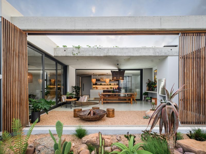 签名酒店3号楼（由于Signature House没有更多上下文，一般house在建筑语境常可理解为楼、酒店等，这里取酒店意给出较符合常见场景的翻译，若和实际不符可补充更多信息） 丨南非-33